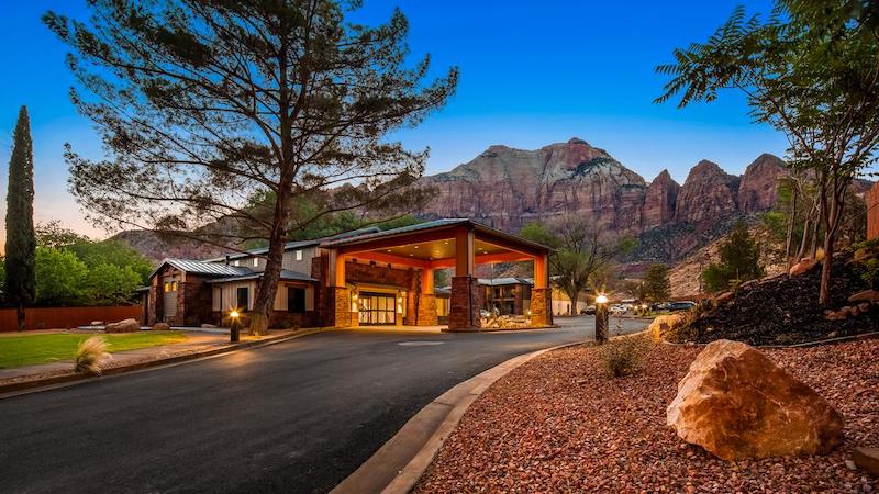 The entrance of Best Western Plus Zion Canyon Inn in Springdale