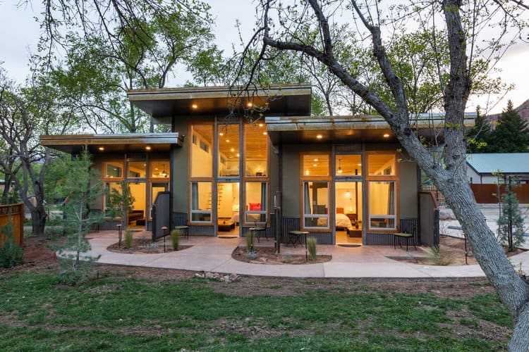 Nama-Stay Suites in Springdale near Zion