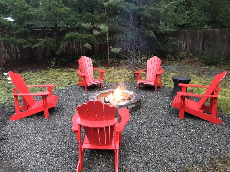 Outdoor Fire pit at The Cabin Packwood - 2 bedroom Mt Rainier Cabin