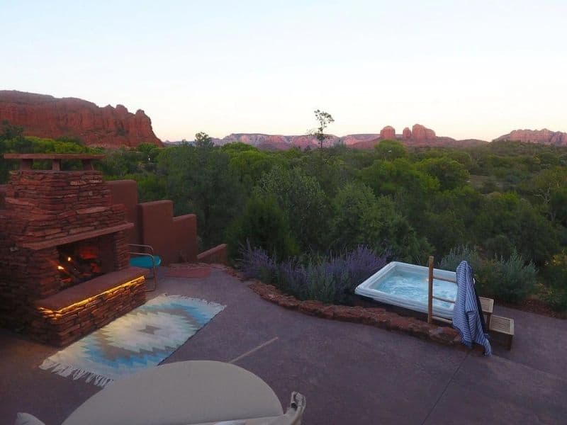 Private outdoor hot tub at Sun Cliff Luxury Sedona Airbnb