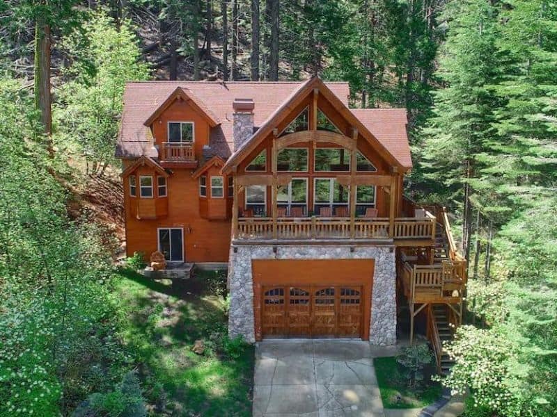Aerial view of Copper Bear Lodge - gorgeous Yosemite cabins inside the national park.