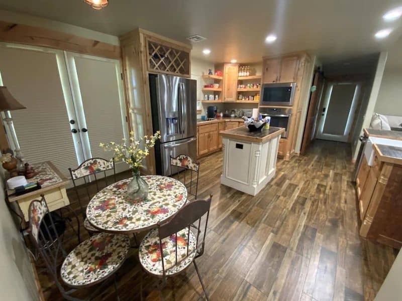 Modern kitchen in Turner Falls cabin rental