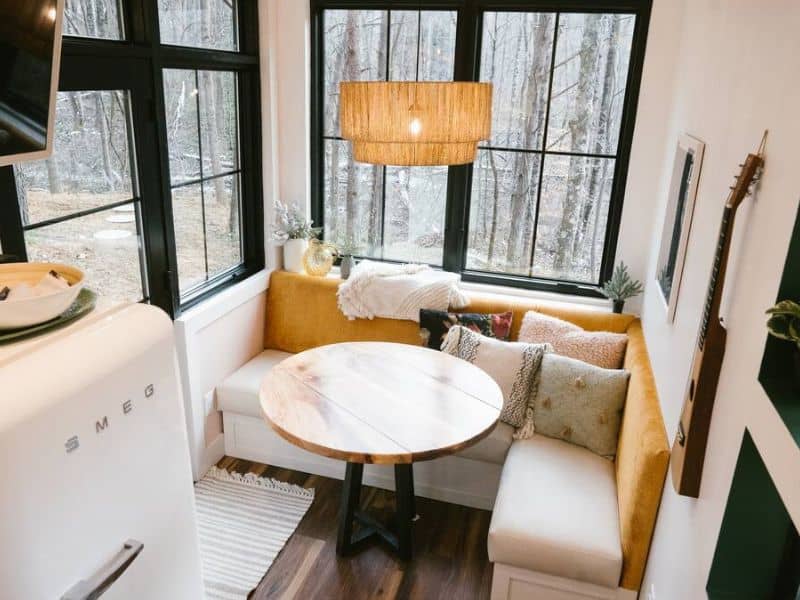 Dining area at Hocking Hills, OH Airbnb