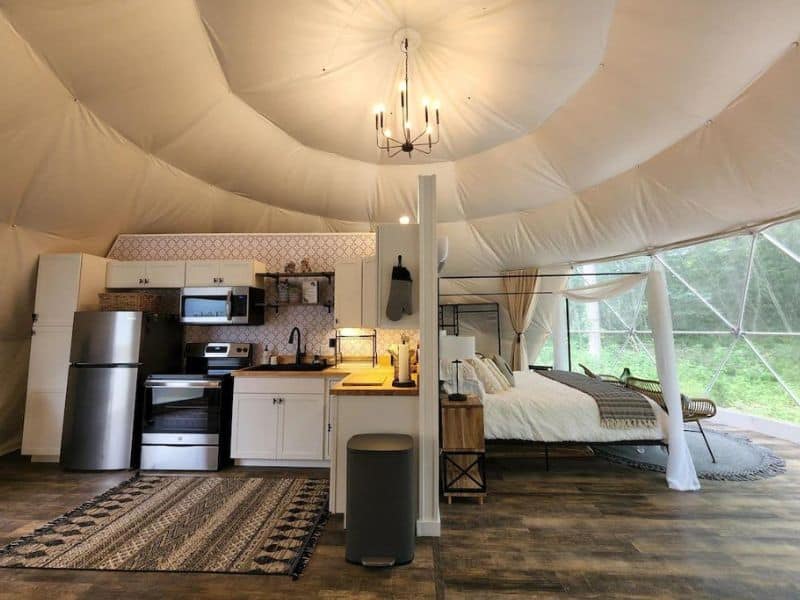 Kitchen and bedroom in Geodome near Hocking Hills