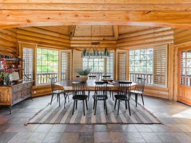 Dining table in Big Bear log cabin rental