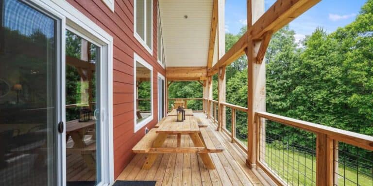 13 Best Pet Friendly Cabins in Hocking Hills, Ohio