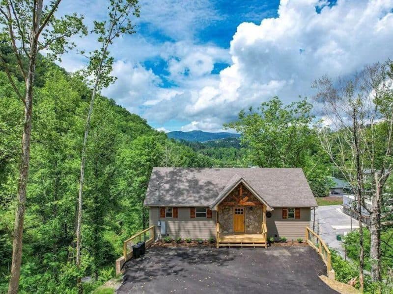 Exterior of cabin rental in Gatlinburg with expansive Great Smoky Mountain views