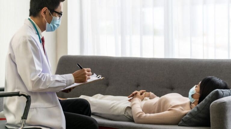 14 Ridiculous Lies Patients Tried on Their Doctors