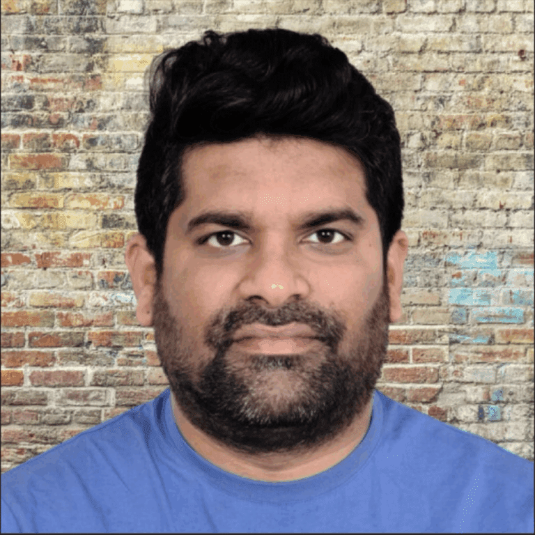 Enhancing Network Reliability and Efficiency with AI-Driven Maintenance Algorithms