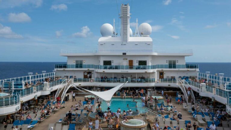 12 Free Cruise Tips That Could Save Your Entire Vacation