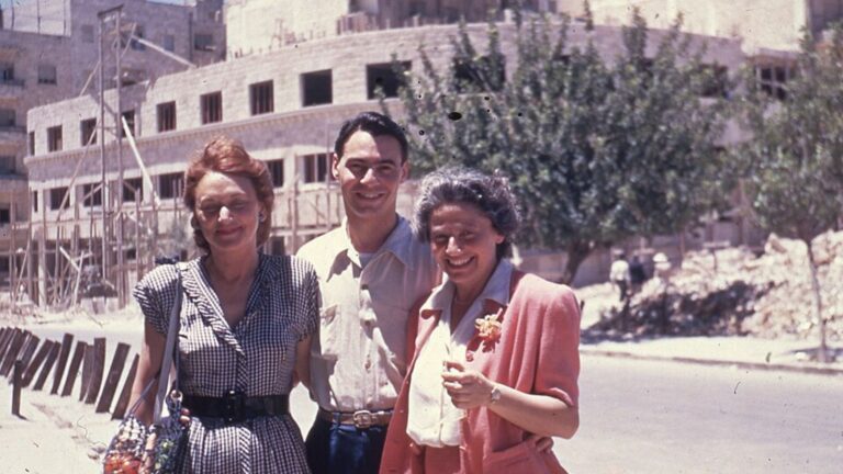 How travel in the 80s was so different from today